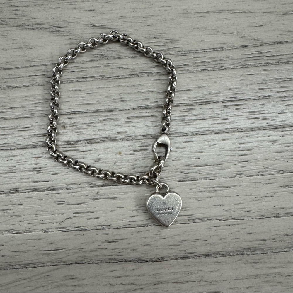 Gucci Silver Heart Bracelet
